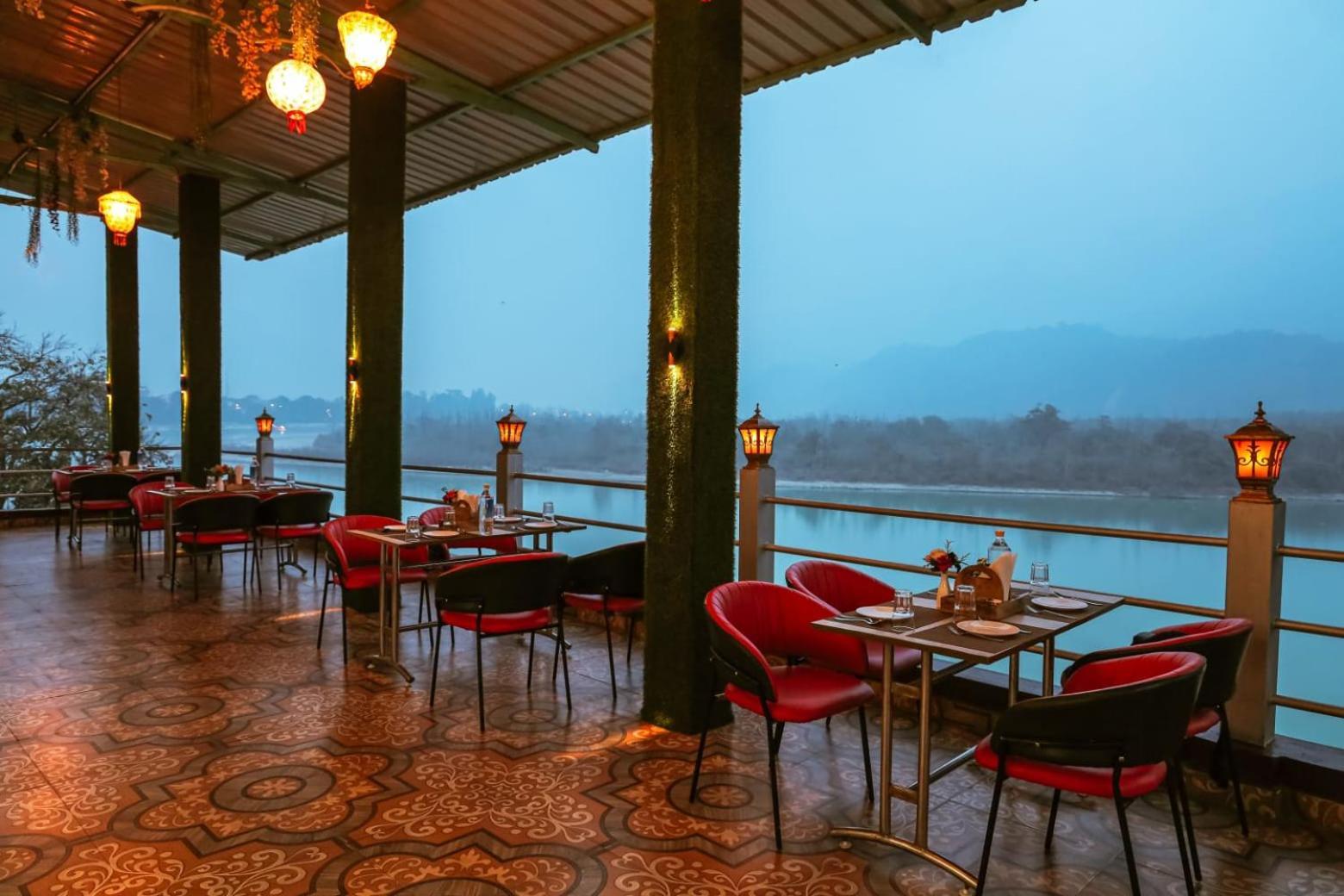 The Neeraj Naturecure On Ganga Rishīkesh Exterior foto