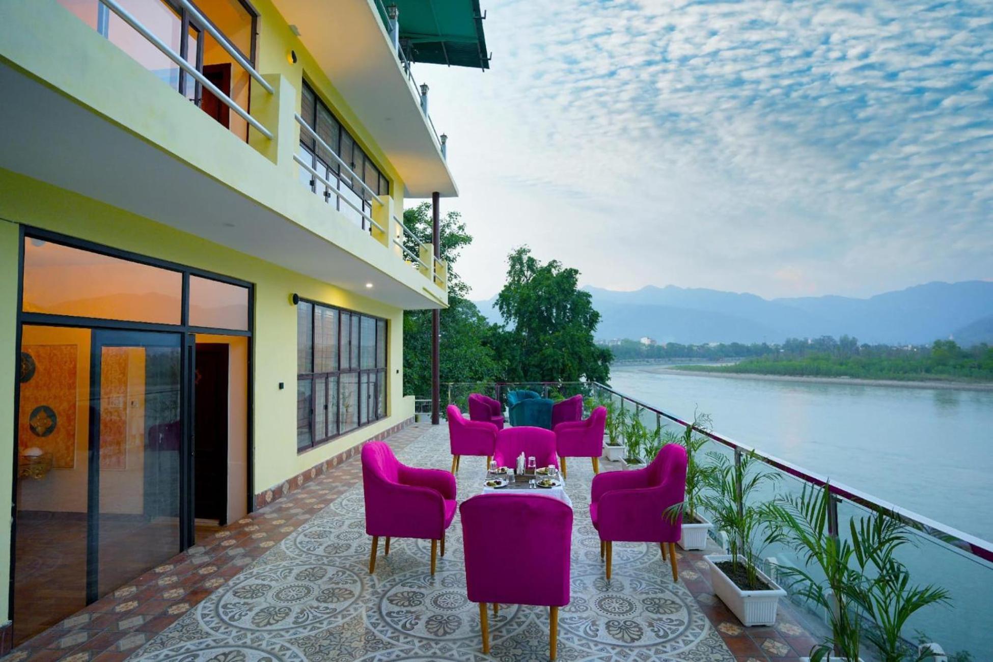 The Neeraj Naturecure On Ganga Rishīkesh Exterior foto